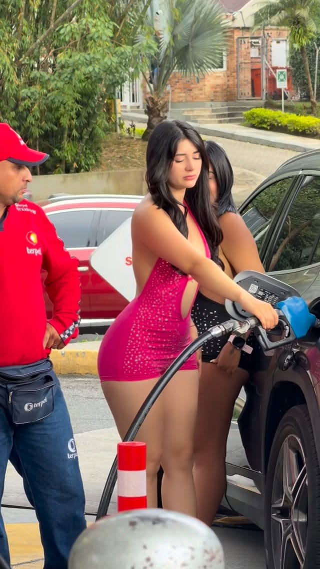 Y así es como te sale gratis la recarga de Gasolina 🤫 porn video - Secreto Mio