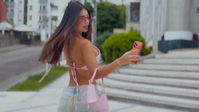 Abella Croft porn video - Secreto Mio