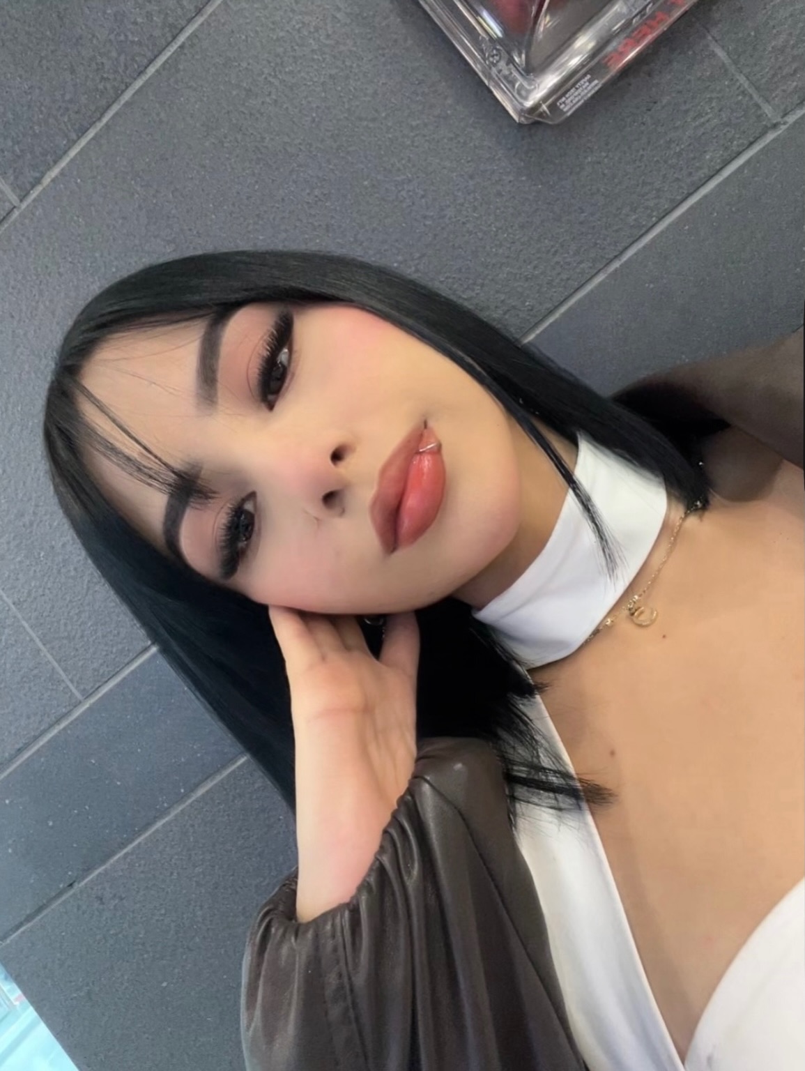 🫥 2