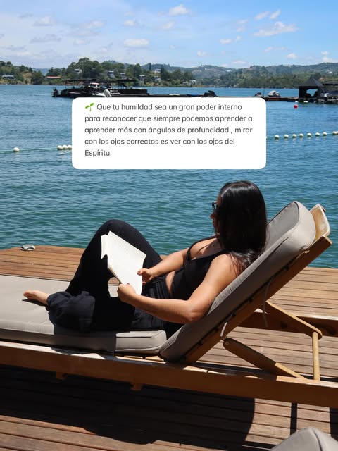 🌱2026 va volando… estamos a mitad de año ! 🤨
Y quiero recordarte esto: desliza… 

🫀 “Se necesita mucho para Tener y poco para Ser” 
Solo necesitamos conectar con nuestra naturaleza 🌿 

Tu naturaleza es AMOR !! 3