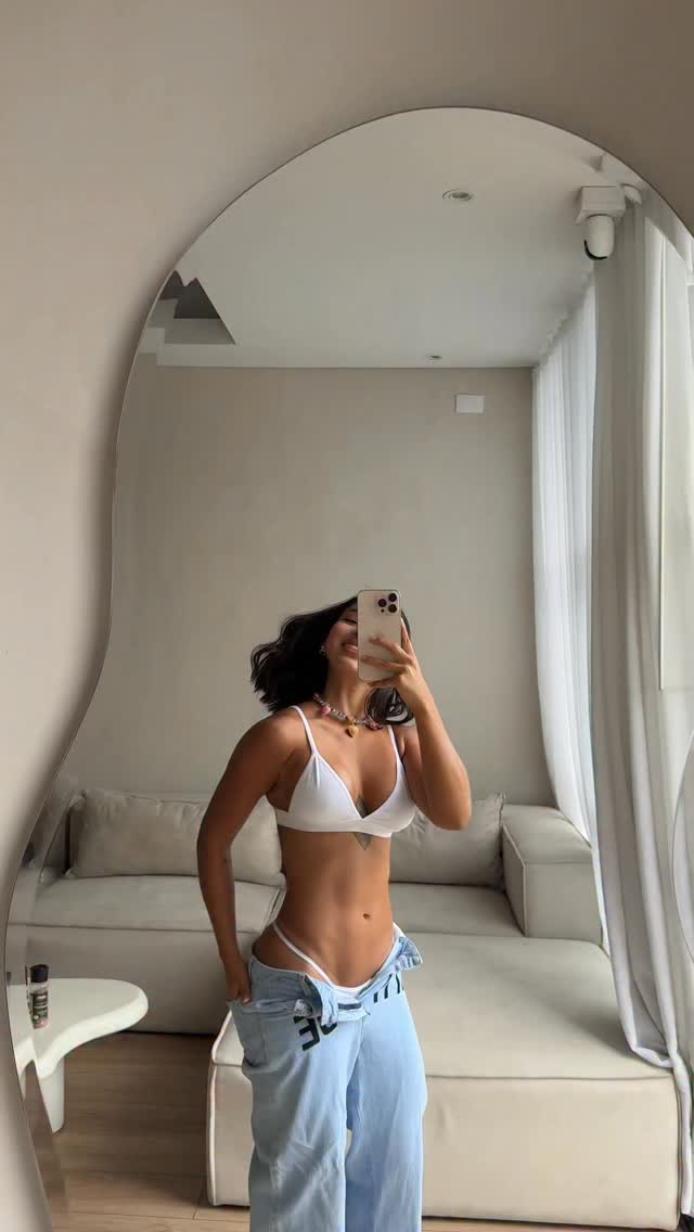 Daniela Antury porn video - Secreto Mio