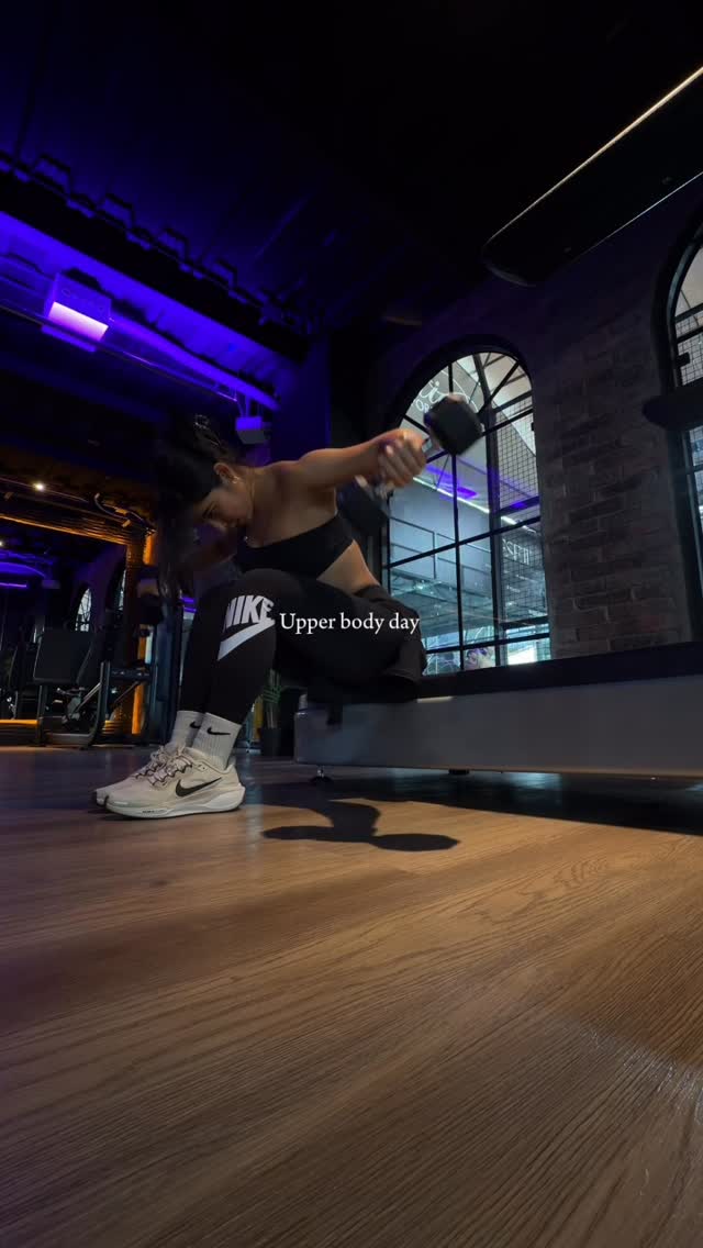 Upper body day 🫶🏻🙌🏼❤️‍🔥 porn video - Secreto Mio