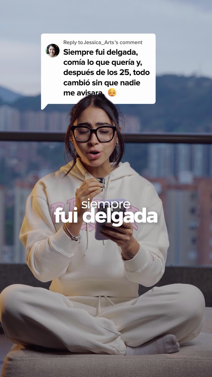 No eres la única! Todas hemos pasado por ahí… no solo crecemos en edad, sino en espíritu, mente y el cuerpo cambia! 
Es normal que debamos hacer ajustes si actualmente nos cae pesado lo que antes comíamos y no pasaba nada! Bienvenida a la vida adulta 🤭🩷 

Está perfecto que nos asesoremos de profesionales, yo personalmente lo hago! Pero autoconocernos es un paso que no nos podemos saltar, solo tú sabes lo que estás atravesando en tu interior, millones de emociones, ciclos, pensamientos y quizá no te lo habían dicho pero nosotras somatizamos mucho más que un hombre 😅 
Ese es tu verdadero poder femenino, el que repara, reconstruye y transforma todo lo que puede no hacerle bien 💞✨ You can !! porn video - Secreto Mio