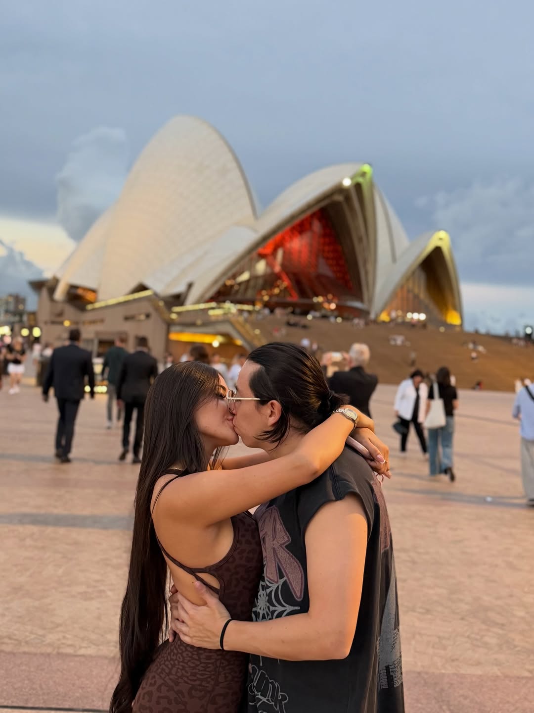 Por más aventuras y países a tu lado que haces cada amanecer más colorido y cada atardecer más reconfortante ❤️
Te amo porn video - Secreto Mio