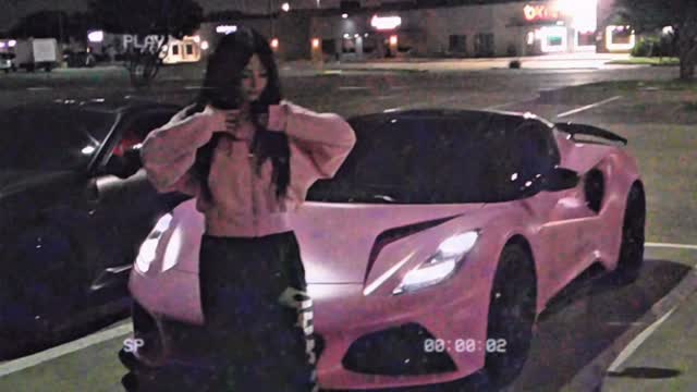 Pink vibe🩷 Hoodie from  ! 

#explore #fyp #cars porn video - Secreto Mio