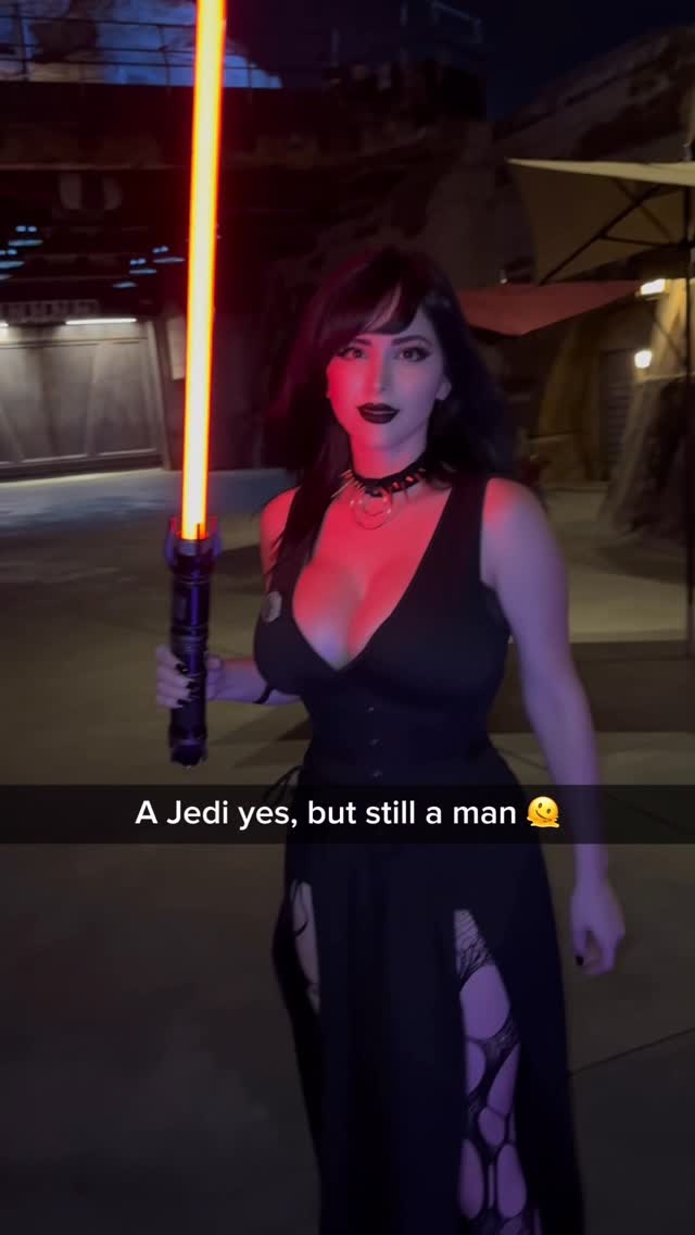 This is why I never get to larp

#goth #gothgirl #starwars porn video - Secreto Mio