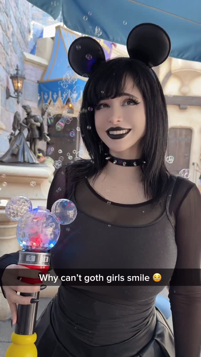 Heh heh I smile 

#goth #gothgirl #disneyland porn video - Secreto Mio