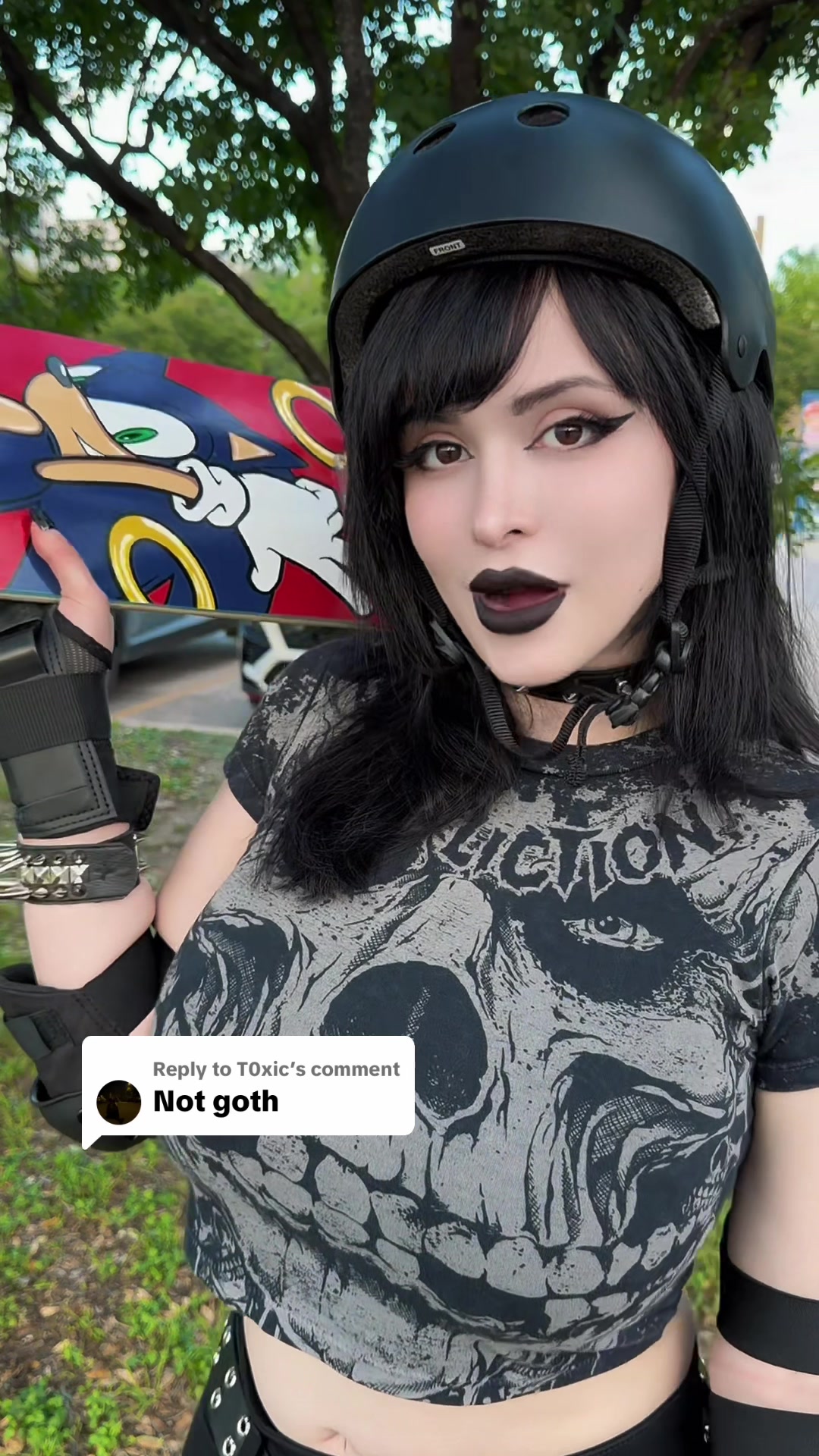 Replying to  Just doing Goth Girl things #goth #gothgirl #lol porn video - Secreto Mio