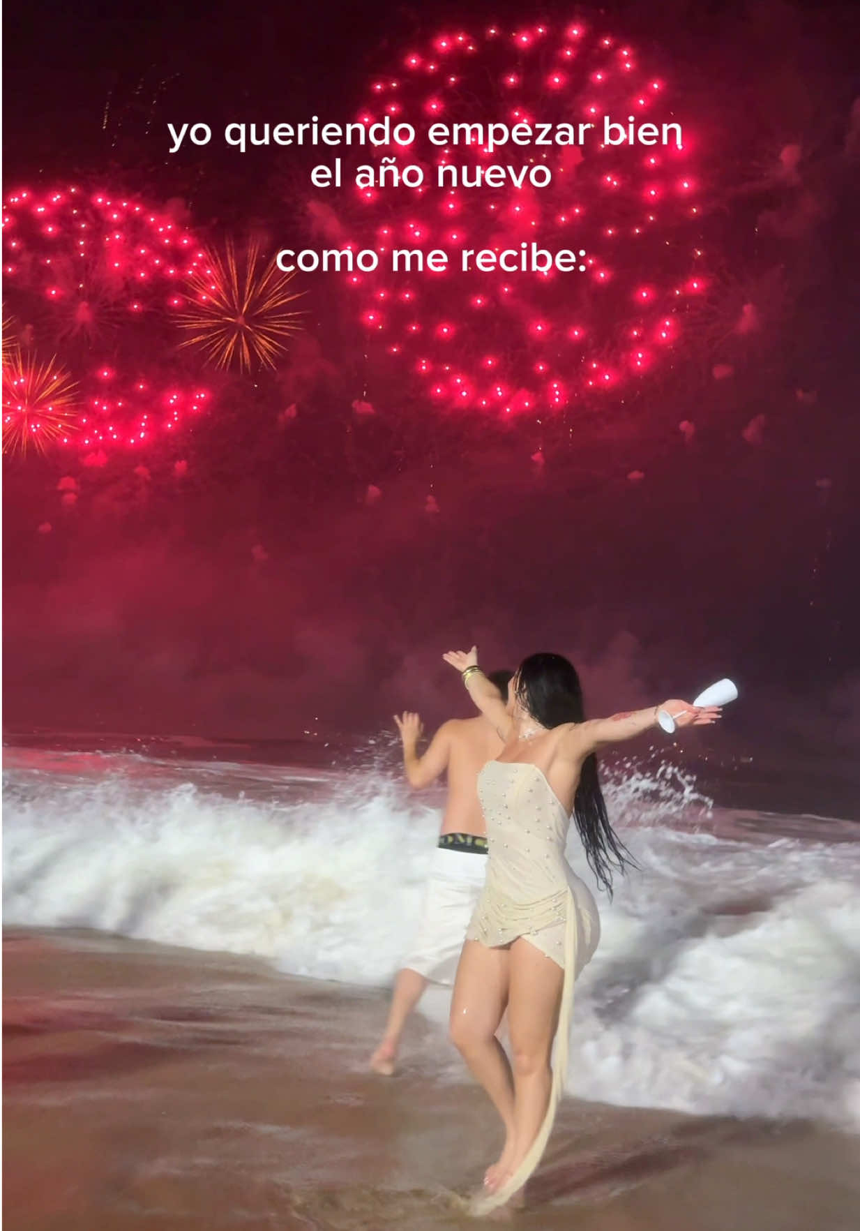 FELIZ AÑO NUEVOOOOOOOO✨✨✨ A VECES NO TODO SALE COMO QUEREMOS PERO SIEMPRE SALEN COMO TIENEN QUE SALIR ❤️ QUIERO SER MAMÁ EL PRÓXIMO AÑO, CASARME, Y NO ENAMORARME TANTO JAJAJAJA LOS AMOOO!! YA ME QUIERO CASAR 🥷🏻 POR UN 2026 DE MUCHAS MOTOS, DINERO, SALUD, ÉXITO Y ABUNDANCIAAAA MEUU DEUSSS 🥂🥂 porn video - Secreto Mio