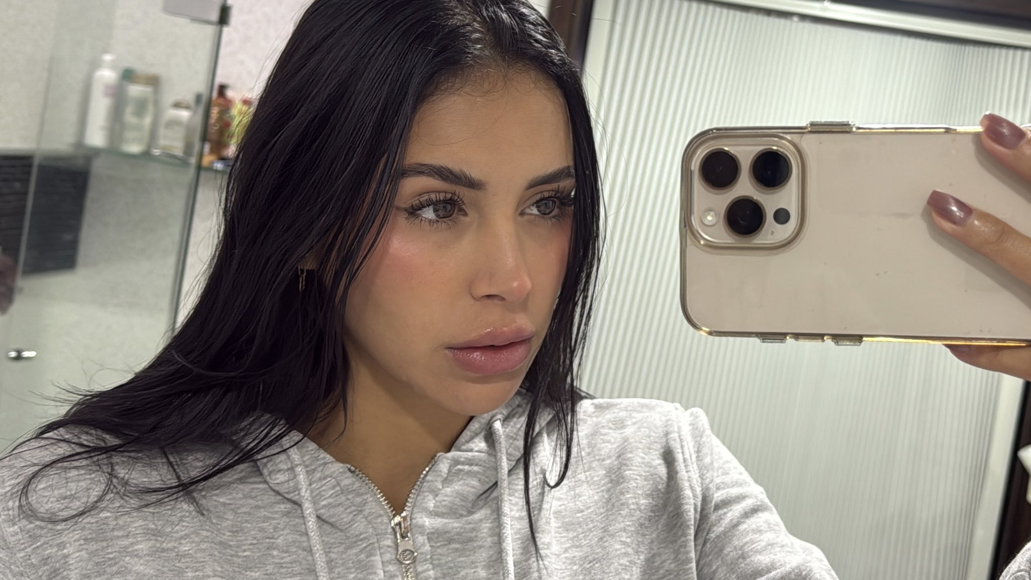 Looking... or imagining? 😉 porn video - Secreto Mio