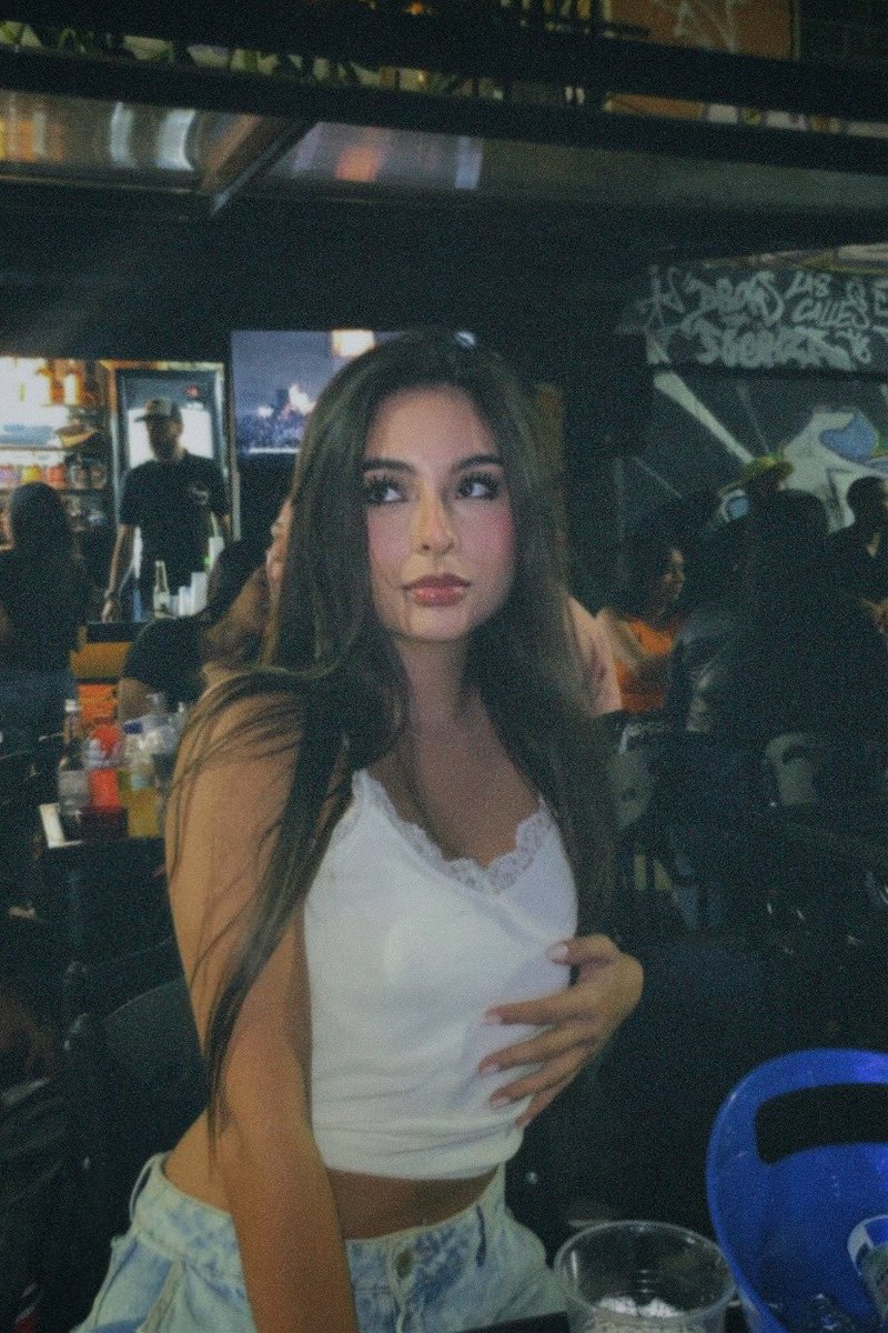 Laura Garcia aesthetic photo - Secreto Mio