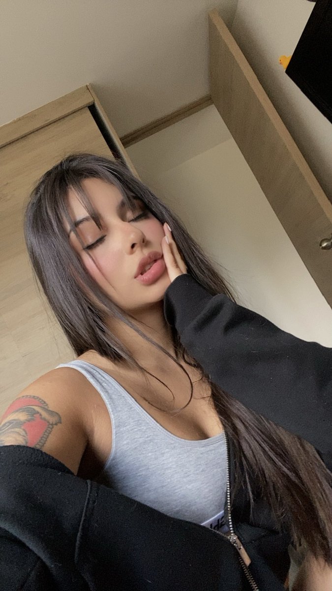 Laura Garcia aesthetic photo - Secreto Mio