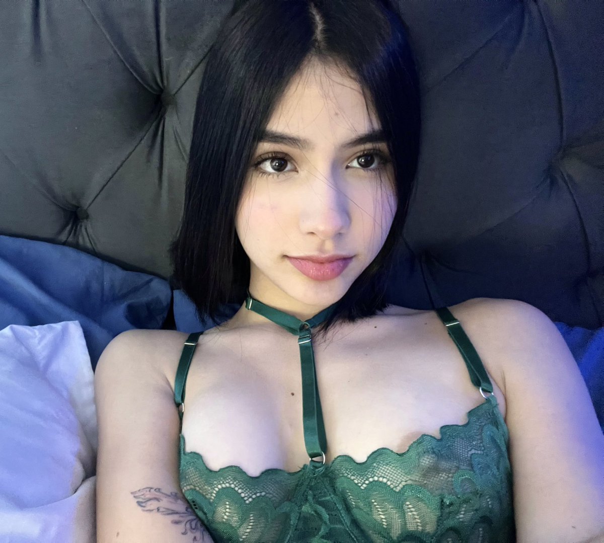 Laura Suárez aesthetic photo - Secreto Mio