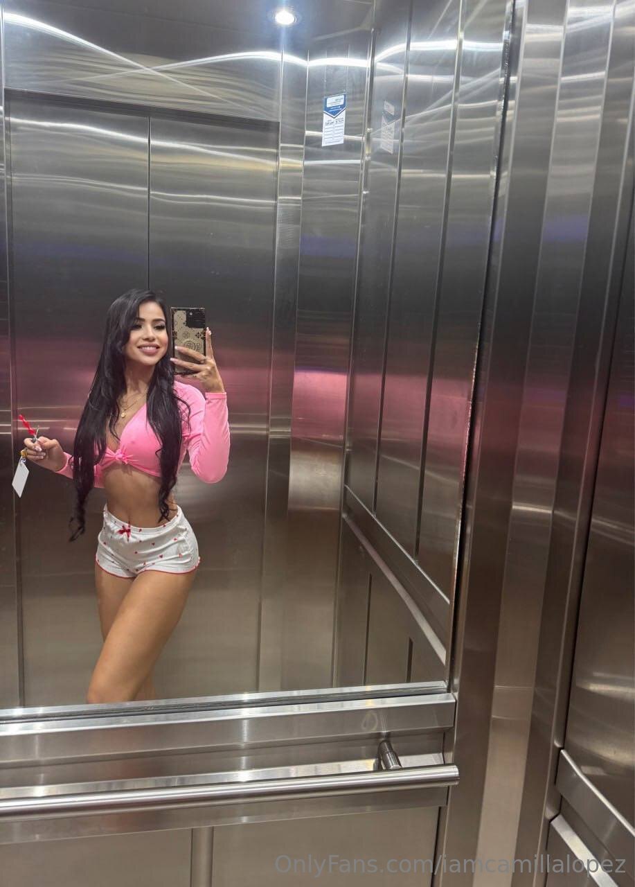 Camilla Lopez aesthetic photo - Secreto Mio