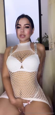 Camilla Lopez porn video - Secreto Mio