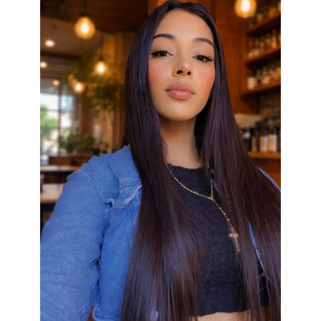 Salome Londoño Latina influencer | Secreto Mio