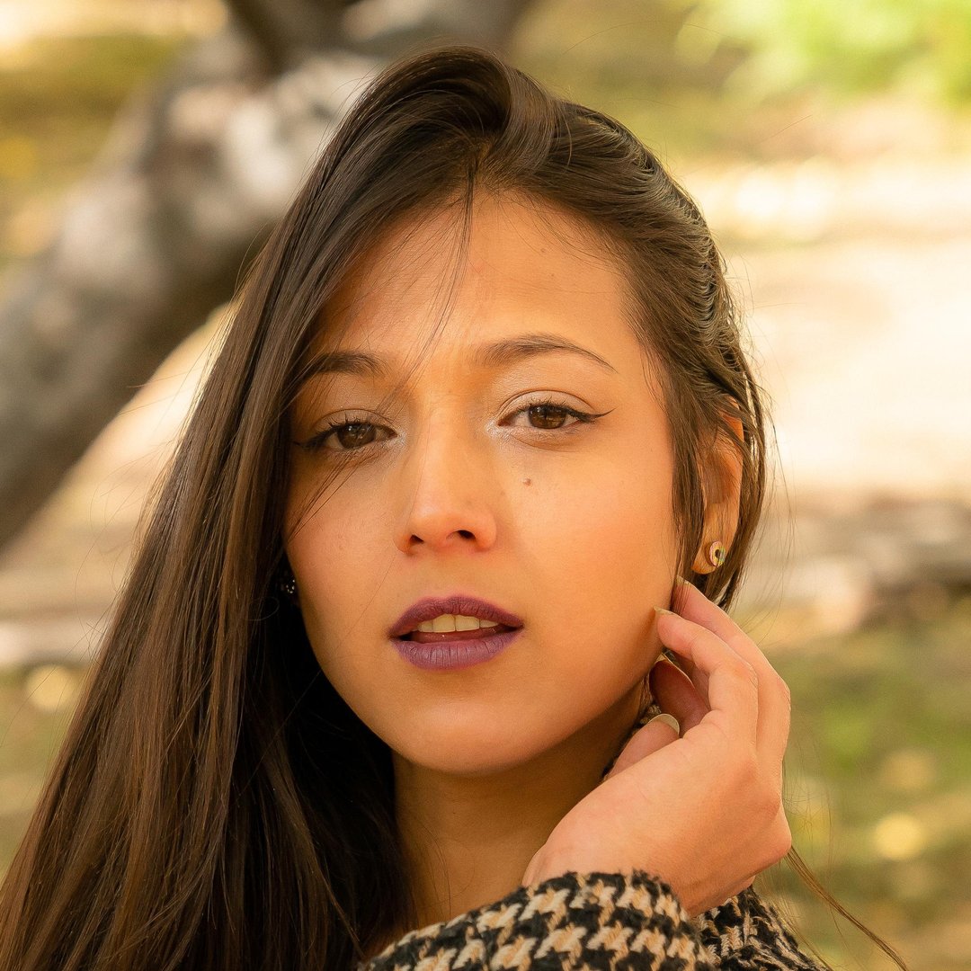 Yus Yummy Latina influencer | Secreto Mio